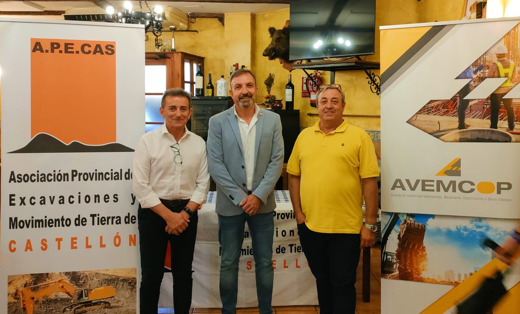 Castellón acogerá en septiembre un curso de operador de maquinaria de excavación y movimientos de tierra para desempleados en la apuesta por la Formación a la Carta