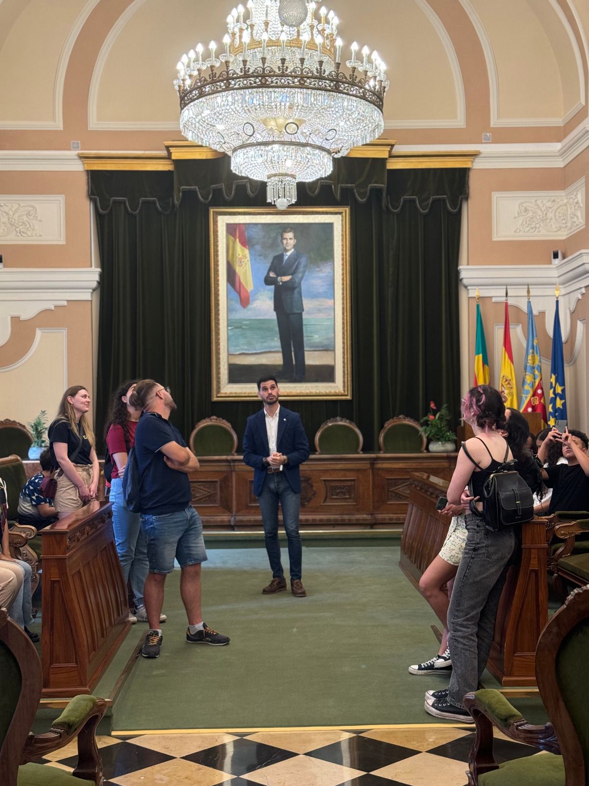 El Ayuntamiento acogerá en noviembre un pleno joven protagonizado por miembros del Consell de la Joventut de Castelló