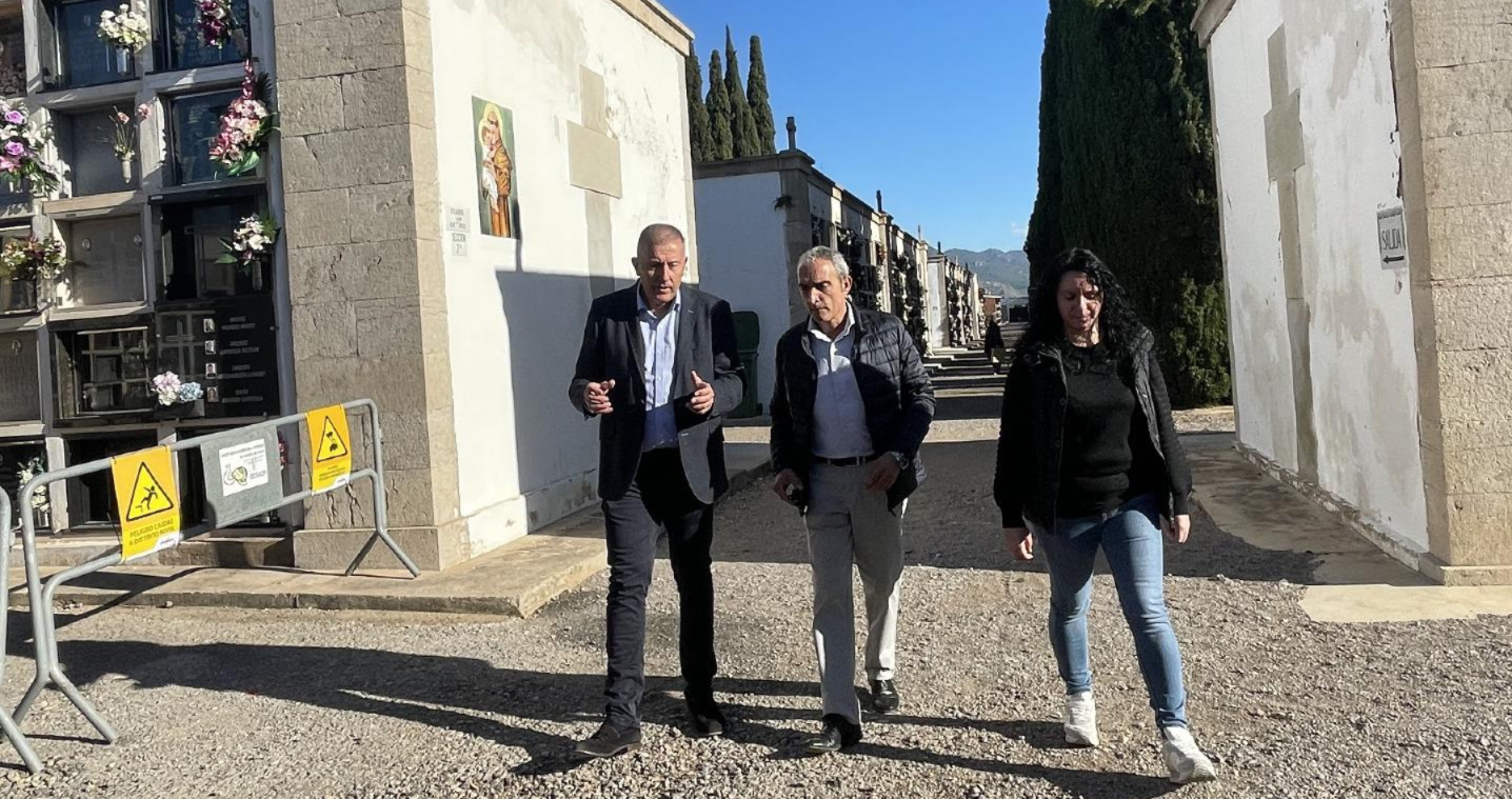 Arrenquen les obres de reparació dels vials del quadre Sant Antoni i la primera fase del quadre de Santa María del Cementiri municipal de Castelló